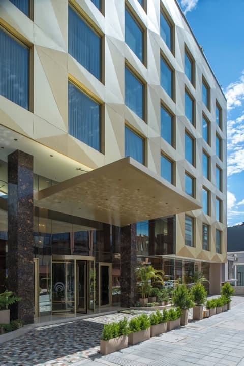 Hotel El Dorado Bogota, Front of property