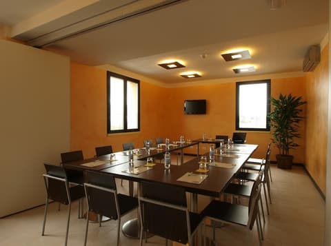 Hotel Corte Business, Meeting facility
