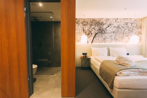 Me and All Hotel Dusseldorf, by Hyatt, Room