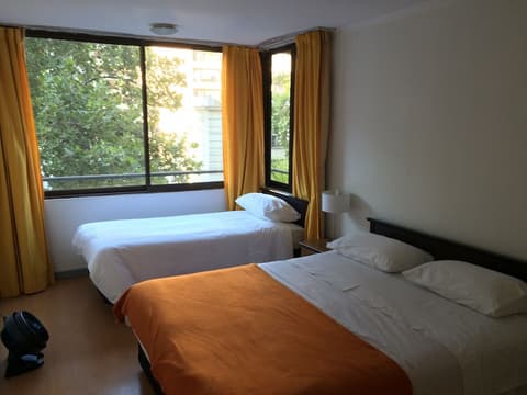 Apartamentos Costanera Centre, Room