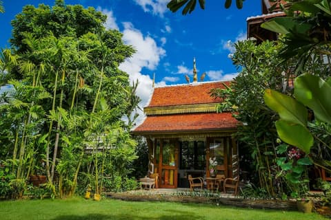 Hongkhao Village, Reception