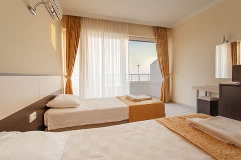 Side Beach Club Hotel, Room