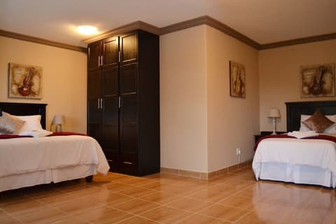 B at Home Guesthouse Piet Retief, Room