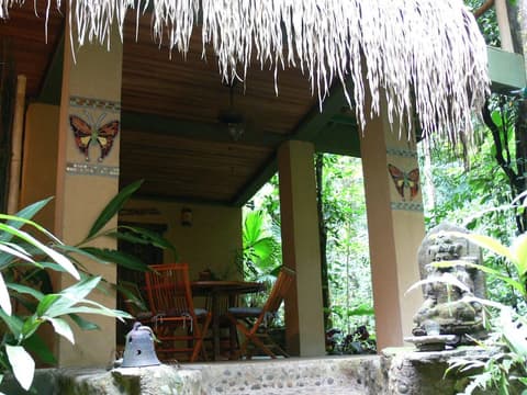 Waterfall Villas, Reception