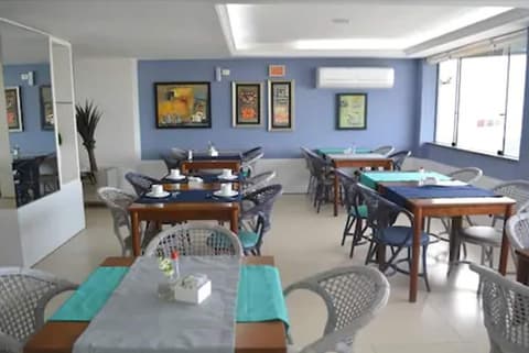 Hotel Kennedy, Restaurant