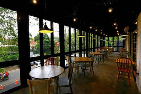 Hotel Namin, Restaurant