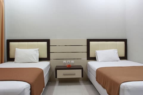 Puri Senggigi Hotel, Room
