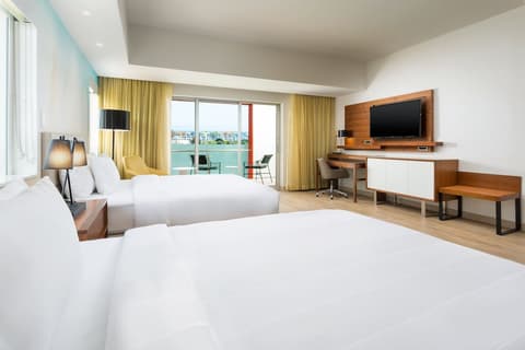 Courtyard by Marriott Santa Monica, Room