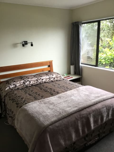 Waitomo Caves Guest Lodge, Room