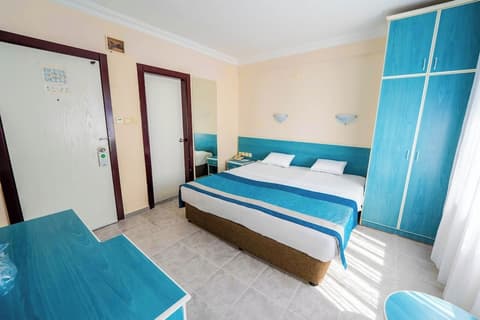 Galaxy Beach Hotel, Room