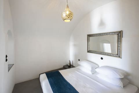 Ducato di Oia - Adults Only, Room