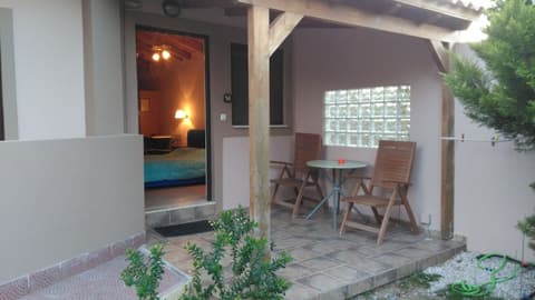 The Santo George Beach Resort, Terrace/patio