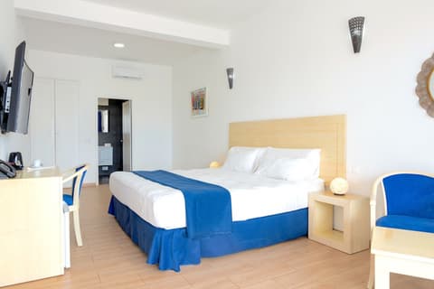 Hotel LIVVO Budha Beach, Room