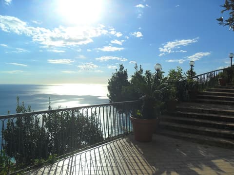 Agriturismo Principe di Vallescura, Terrace/patio