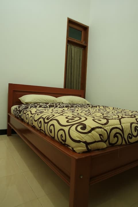 Puri Kusuma Guest House, Room