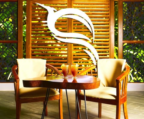 Aninga Lodge, Reception