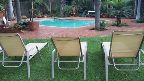 Destiny Inn Lodge, Pool