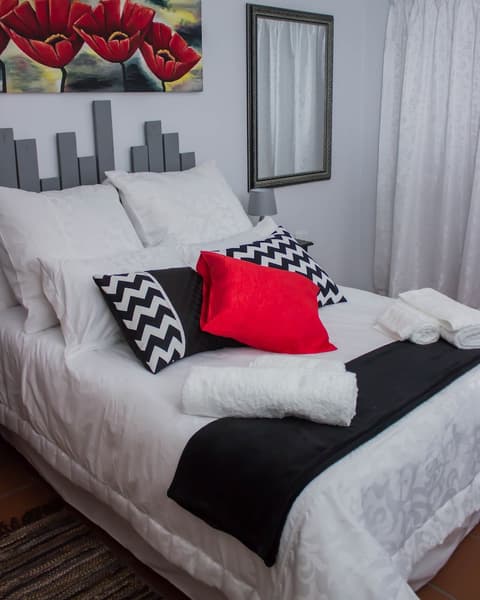 Oppi Hoek Guesthouse, Room