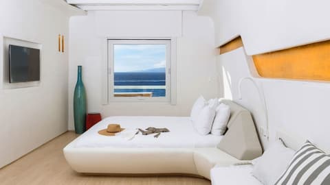 CAVO TAGOO MYKONOS, Room