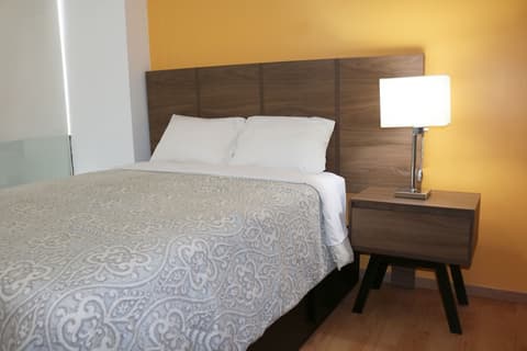 Puerta Alameda Suites, Room