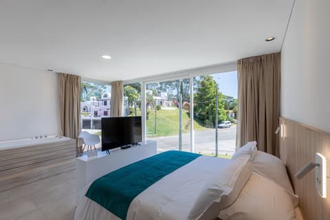 Live Hotel Boutique - Adults Only, Room