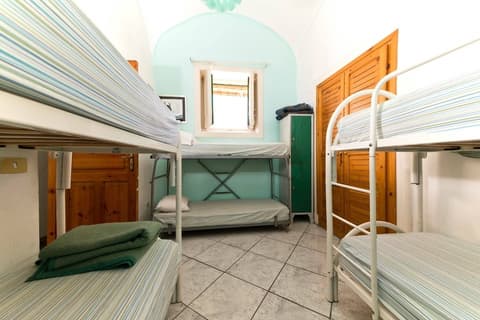 Ring Hostel, Room