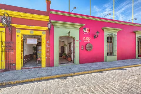 Capital O El Nito Posada, Front of property