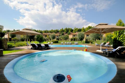 Sani Polyastron Hotel & Spa, Pool