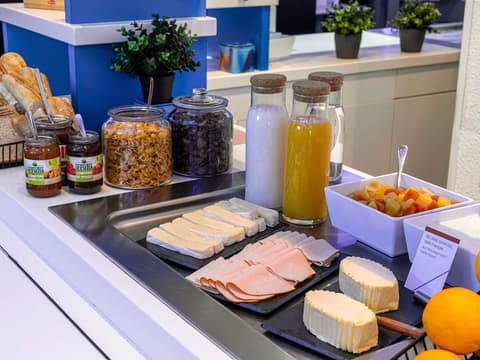 ibis budget Mulhouse Centre Gare, Breakfast area