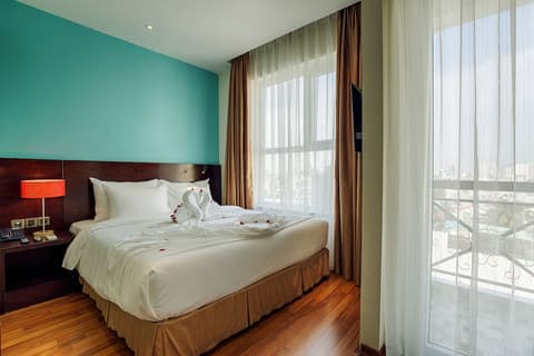 Sofia Suite Hotel Danang, Room