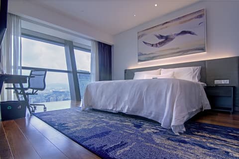 Element Kuala Lumpur, Room