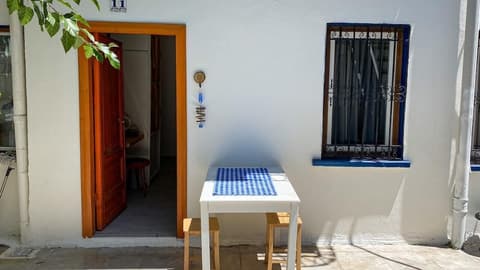 Merih Hotel, Exterior