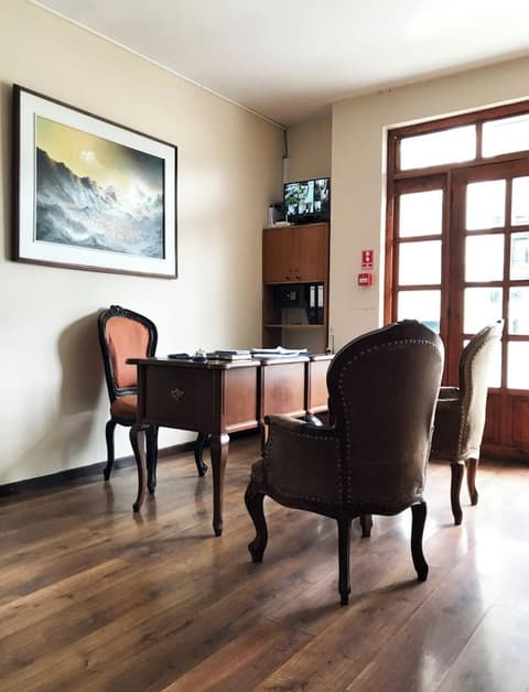 Hotel Muros Quito, Reception