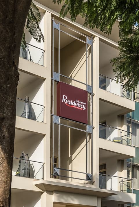 Executive Residency by Best Western Nairobi, Front of property