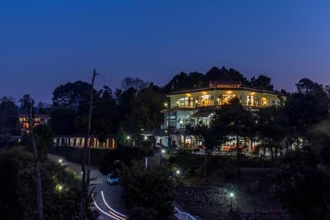 Mirabel Resort, Buffet