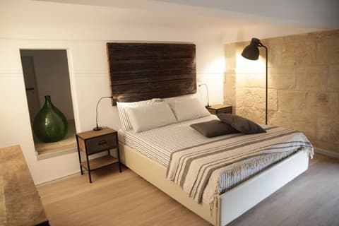 Palazzo Mandurino, Room