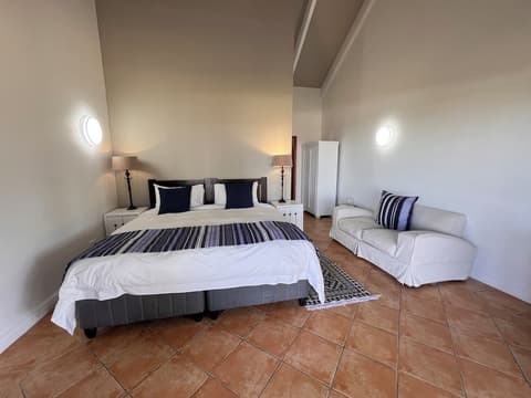 The Whaling Station Guesthouse, Room