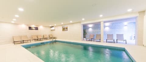 Hotel Hellweger, Indoor pool
