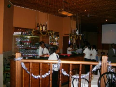 Crystal Hotel Asmara, Bar (on property)