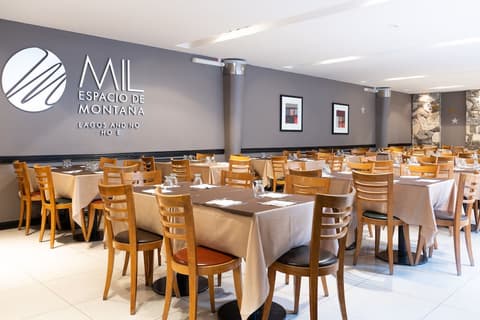 Hotel Lagos Andinos, Restaurant