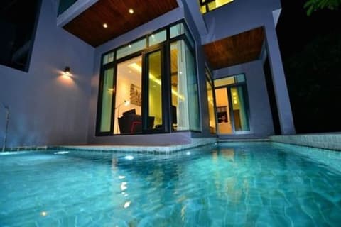 Bukit Pool Villas, Room