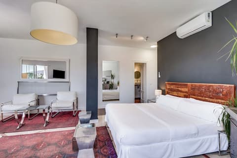 Molo Luxury Suites Puerto Banus, Room