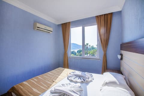 Hawaii Suite Beach Hotel, Room