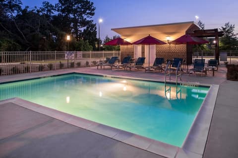 TownePlace Suites by Marriott Charleston-West Ashley, Pool