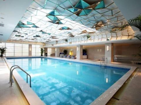 Grand Barony Xi'an, Indoor pool