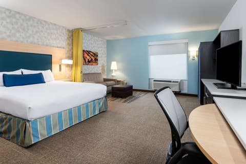 Home2 Suites by Hilton Ft. Lauderdale Airport-Cruise Port, Room