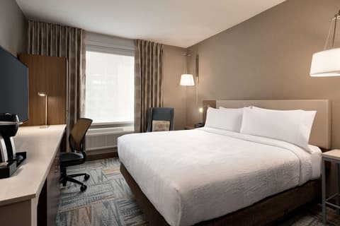 Hilton Garden Inn New York Times Square South, Room