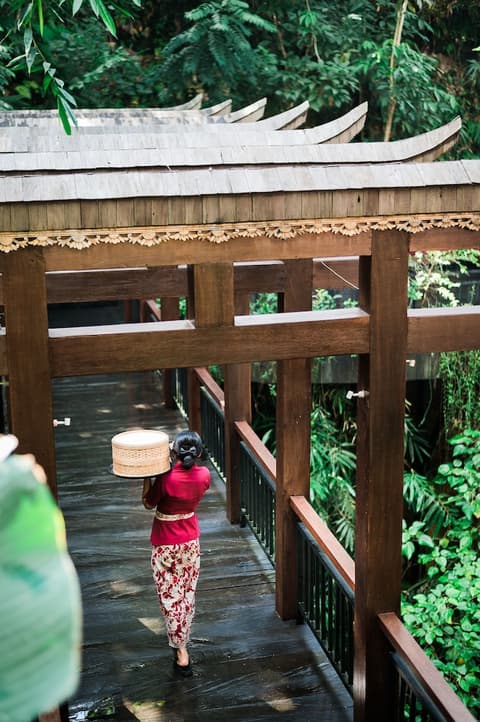 The Udaya Resorts and Spa, Room service - dining