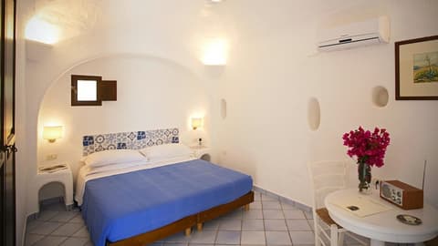 Albergo I Dammusi Di Borgo Cala Creta, Room