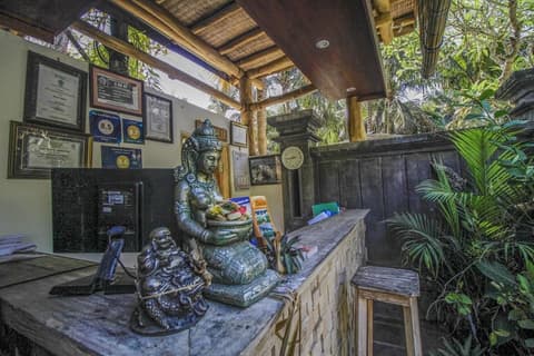 The Galuh Pekutatan, Reception